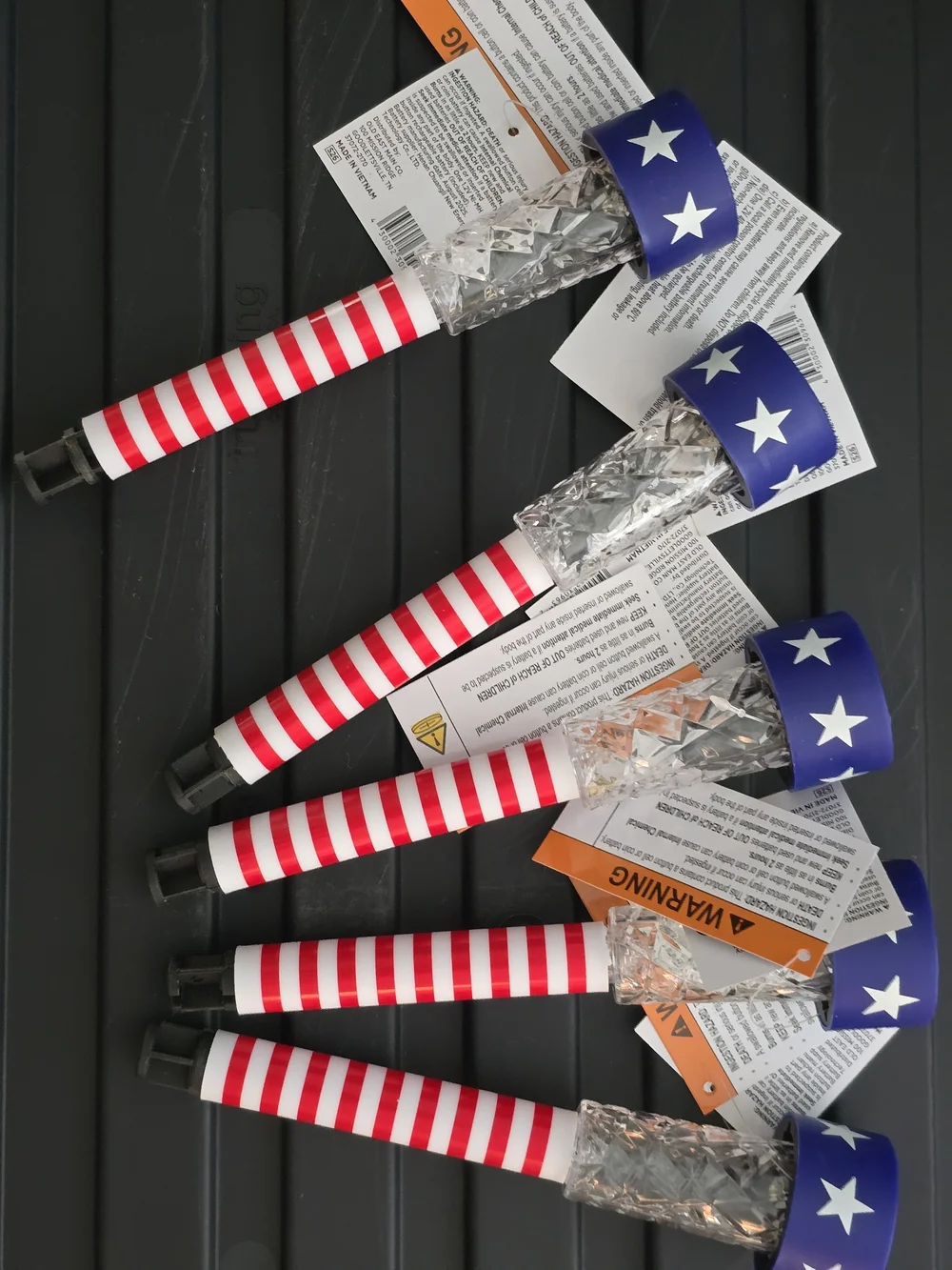 Red & Blue Star Topped Lantern Wands Solar Charged